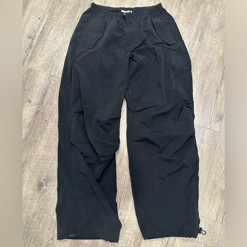 Pull & bear black parachute pants
